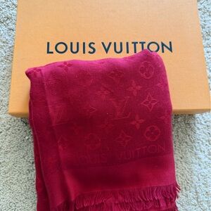 Louis Vuitton Red silk/wool Scarf